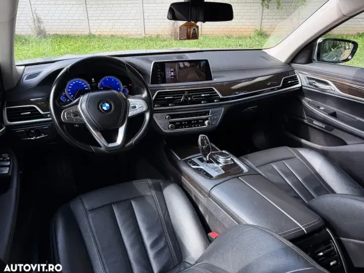 BMW Seria 7 G11/G12 [2015 - 2022] 740d xDrive