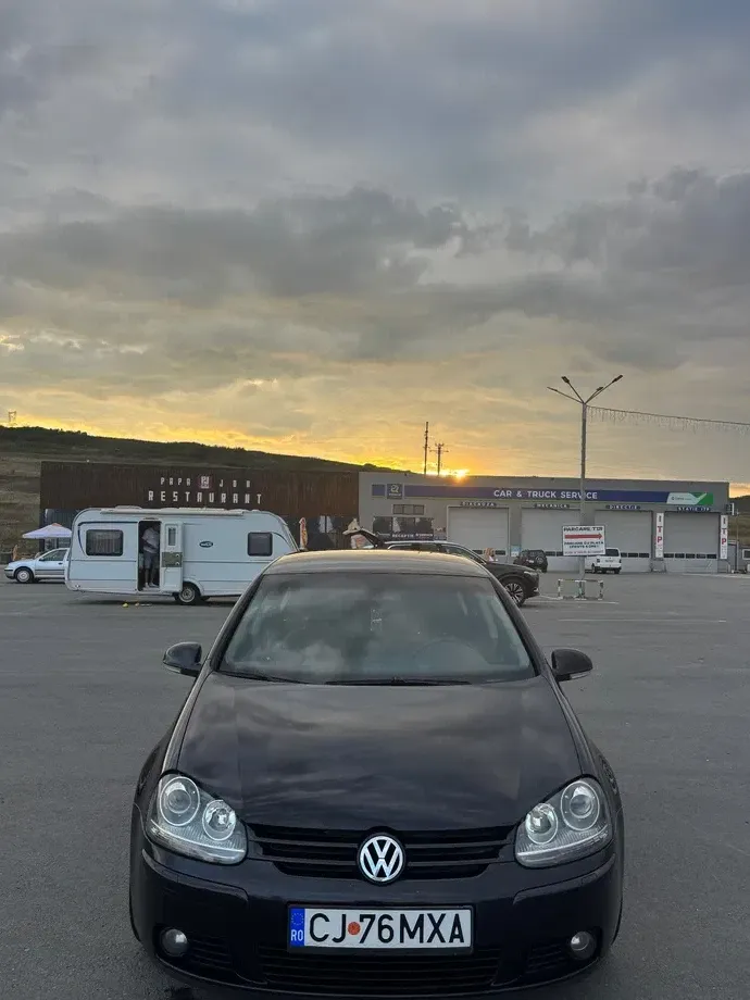 Volkswagen Golf V 1.9 TDI Sportline — imagine 3