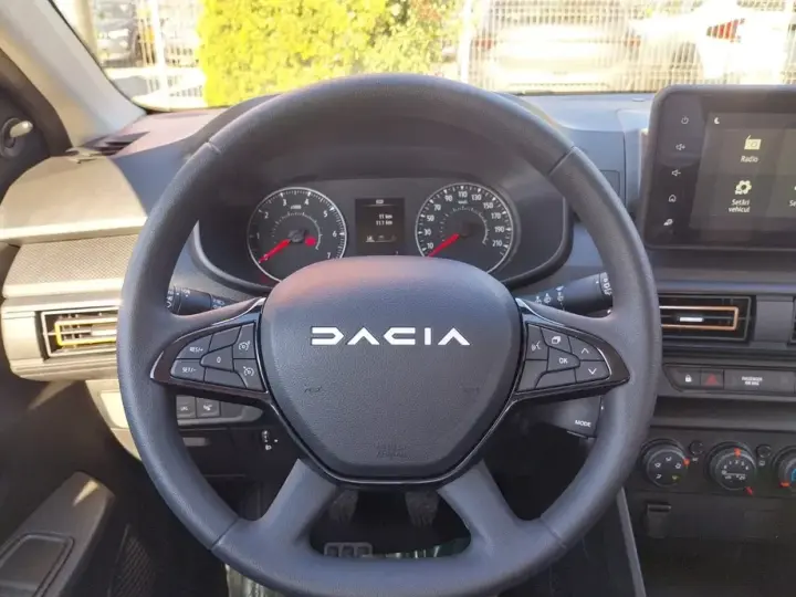 Dacia Sandero Stepway ECO-G 100 MT6 Essential