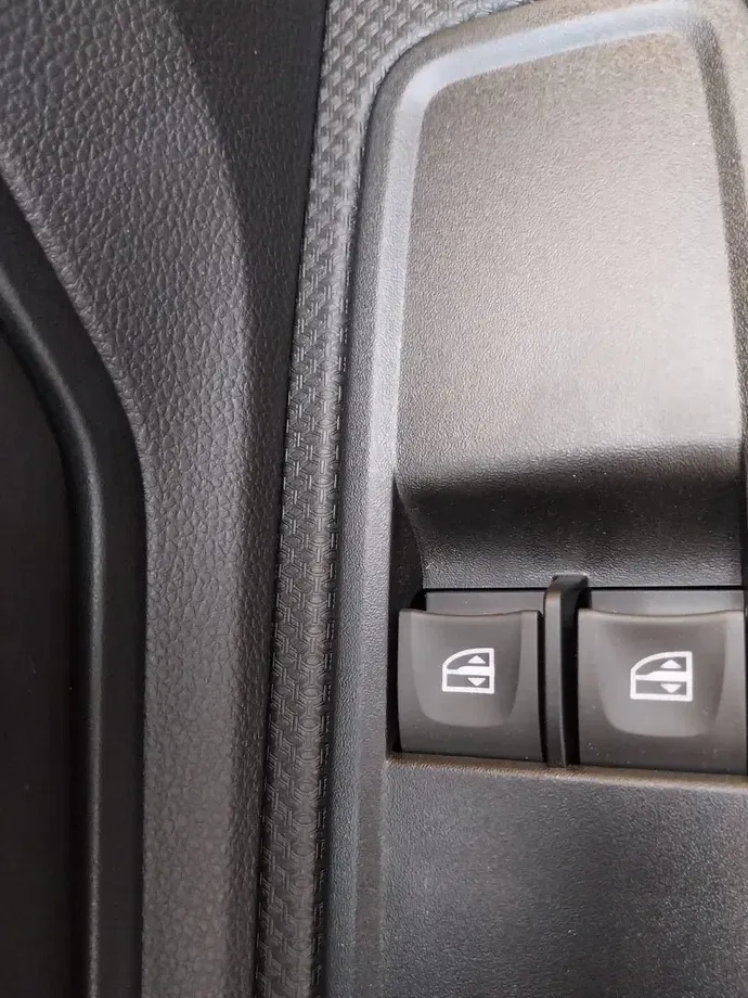 Dacia Sandero Stepway ECO-G 100 MT6 Essential — imagine 9