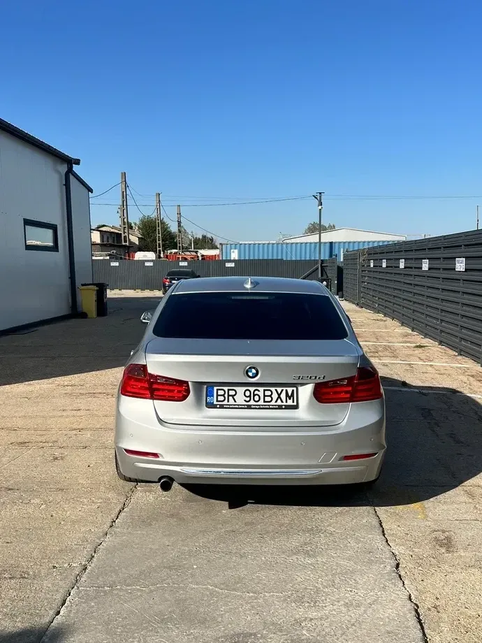 BMW Seria 3 F30/F31/F34 320d — imagine 5