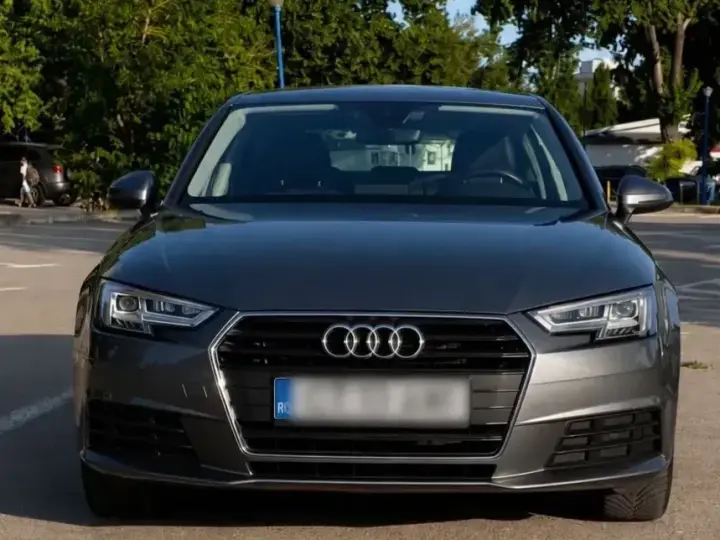 Audi A4 Limuzina B9