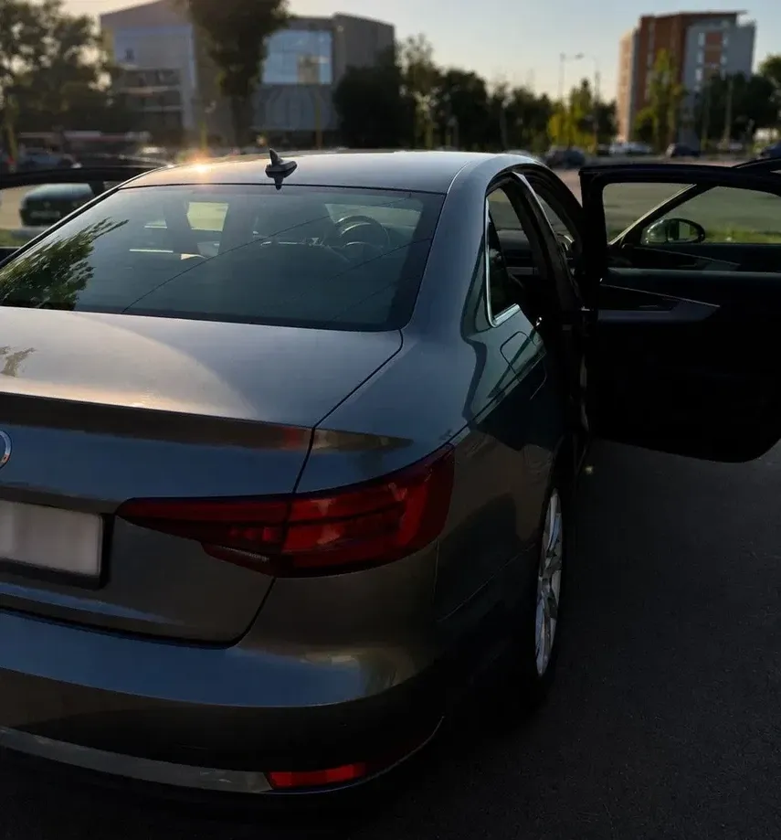 Audi A4 Limuzina B9 — imagine 3