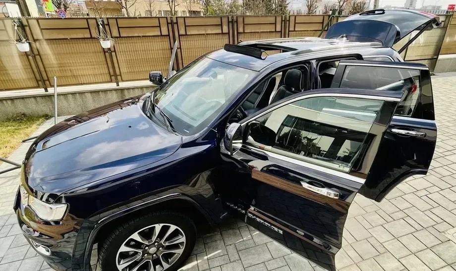 Jeep Grand Cherokee 3.0 TD AT Overland — imagine 2