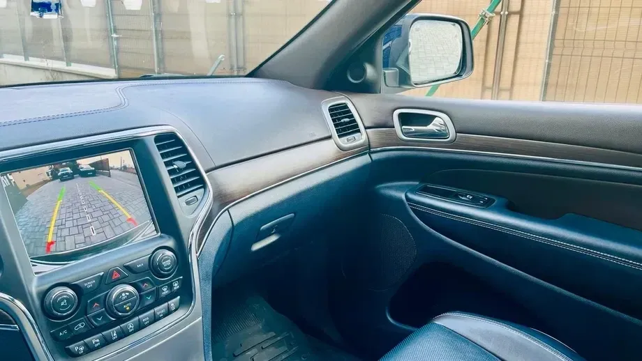 Jeep Grand Cherokee 3.0 TD AT Overland — imagine 7