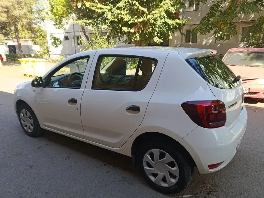 Dacia Sandero — imagine 3