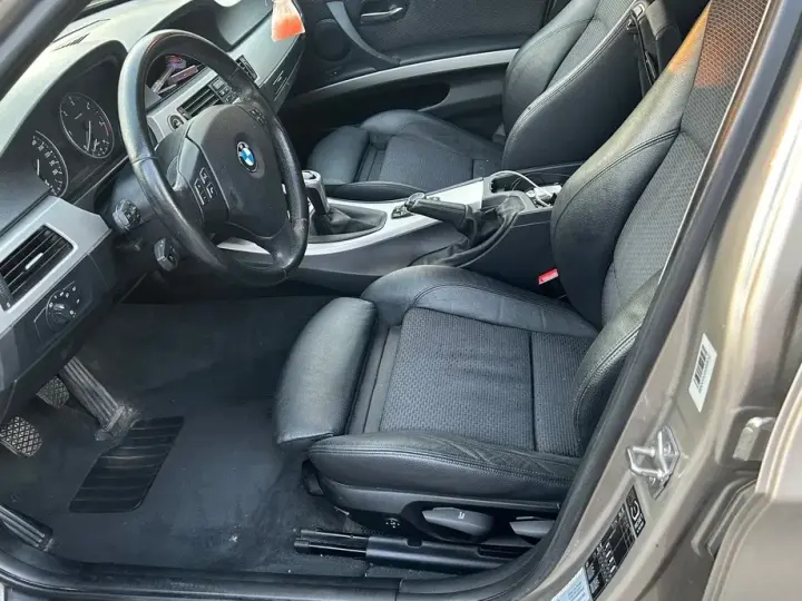 BMW Seria 3 E90/E91/E92/E93 320d