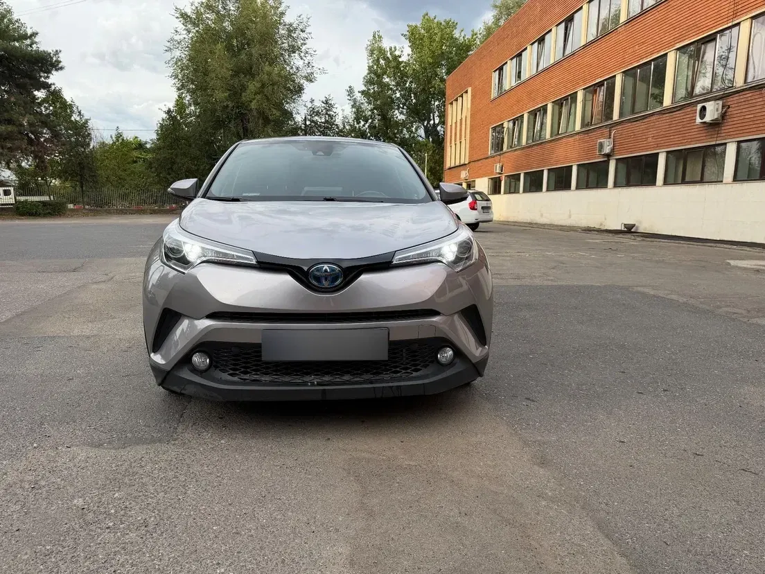 Toyota C-HR — imagine 10
