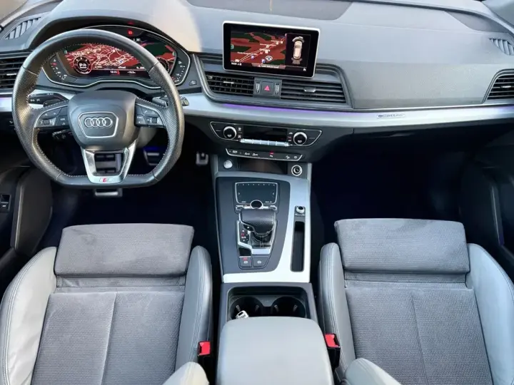 Audi Q5 FY