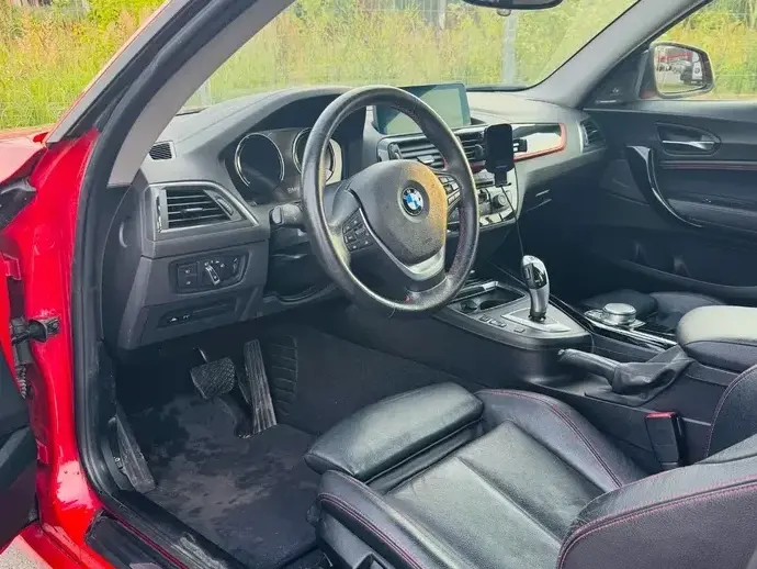BMW Seria 1 F20/F21 118i Aut. Sport Line