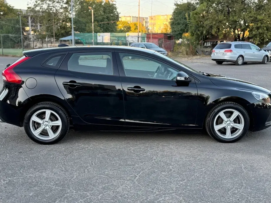 Volvo V40 II — imagine 7