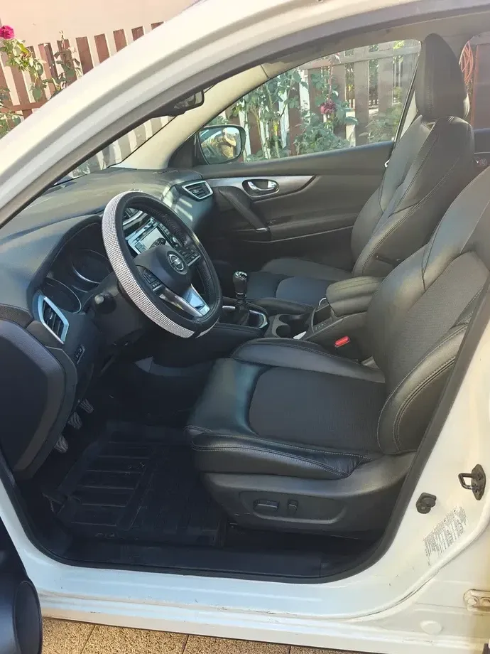 Nissan Qashqai — imagine 4