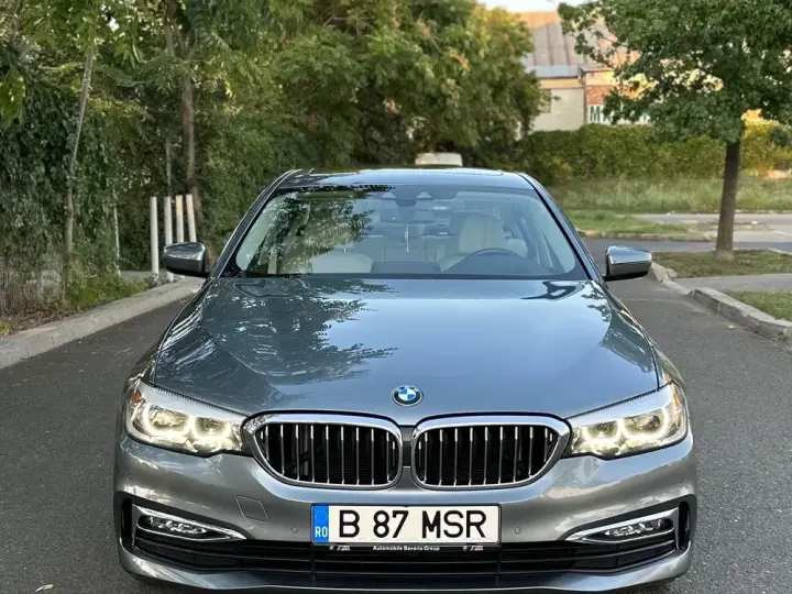 BMW Seria 5 G30/G31 [2017 - Prezent] 520d xDrive AT