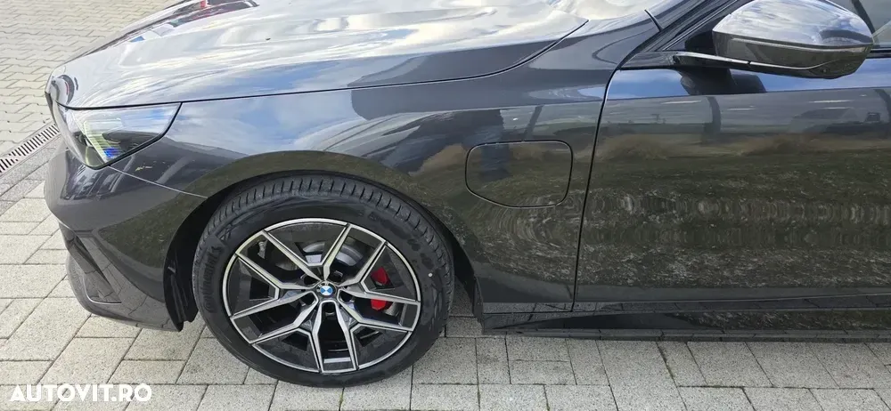 BMW Seria 5 G30/G31 [2017 - Prezent] 530e xDrive Aut. — imagine 4