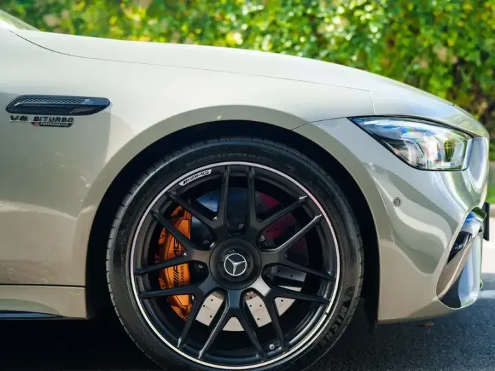 Mercedes-Benz AMG GT 4-door Coupe 63 S 4Matic+ Speedshift MCT 9G Sonderedition Rubellitrot