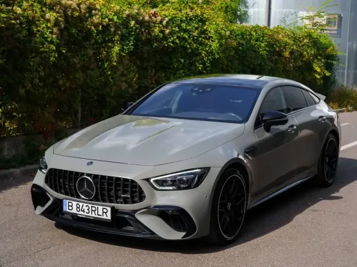 Mercedes-Benz AMG GT 4-door Coupe 63 S 4Matic+ Speedshift MCT 9G Sonderedition Rubellitrot