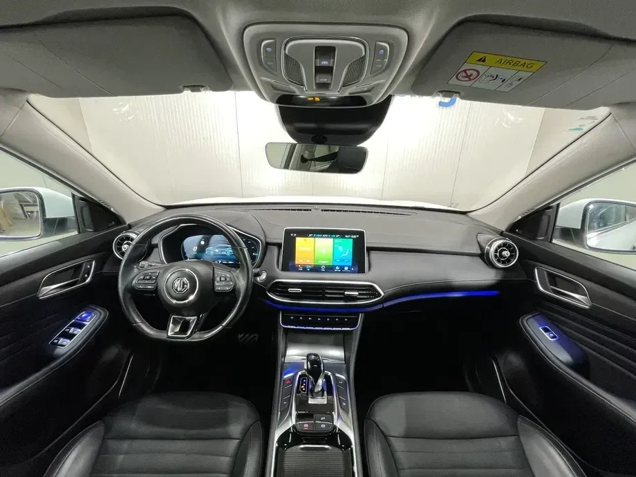 MG EHS 1.5 T-GDi AT PHEV Exclusive — imagine 9