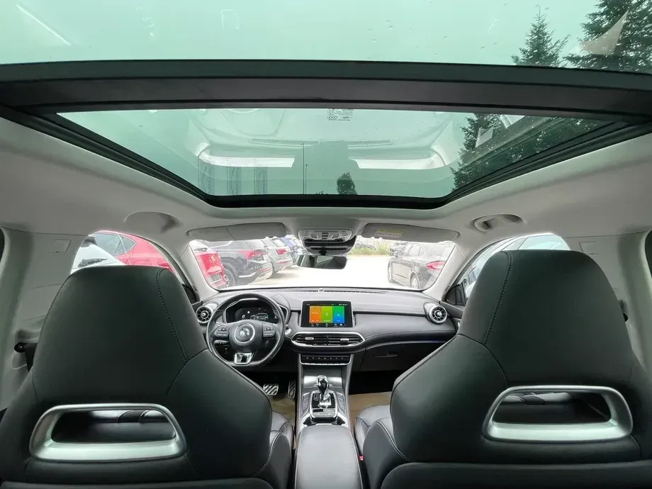 MG EHS 1.5 T-GDi AT PHEV Exclusive — imagine 8