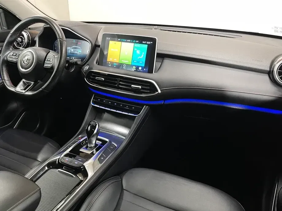 MG EHS 1.5 T-GDi AT PHEV Exclusive — imagine 10