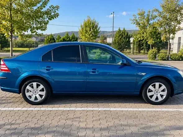 Ford Mondeo II