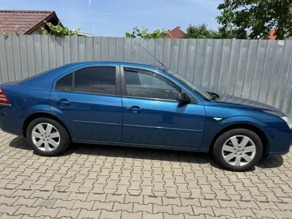 Ford Mondeo II
