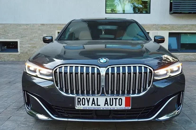 BMW Seria 7 G11/G12 730d xDrive — imagine 9
