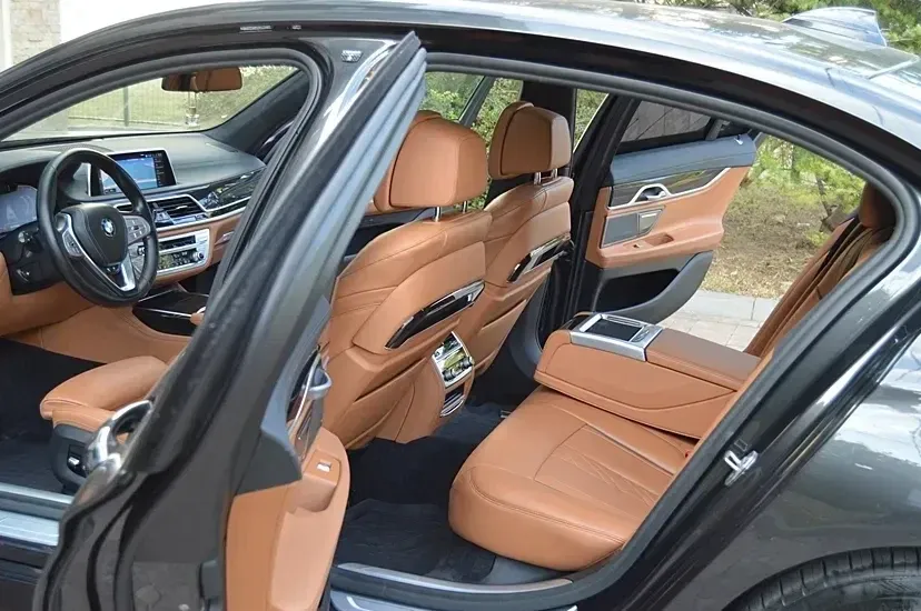 BMW Seria 7 G11/G12 730d xDrive — imagine 2