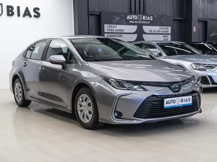 Toyota Corolla XII 1.8 HSD Business