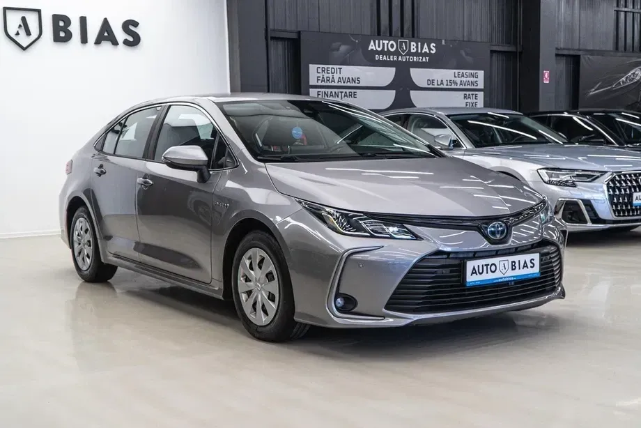 Toyota Corolla XII 1.8 HSD Business — imagine 3