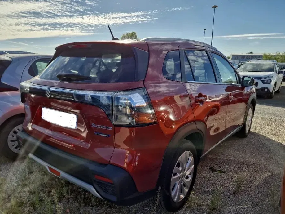 Suzuki S-Cross 1.5 HEV Passion — imagine 3
