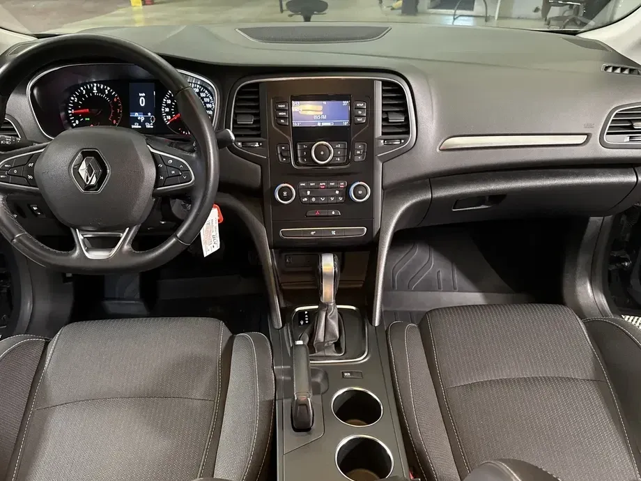 Renault Mégane — imagine 9