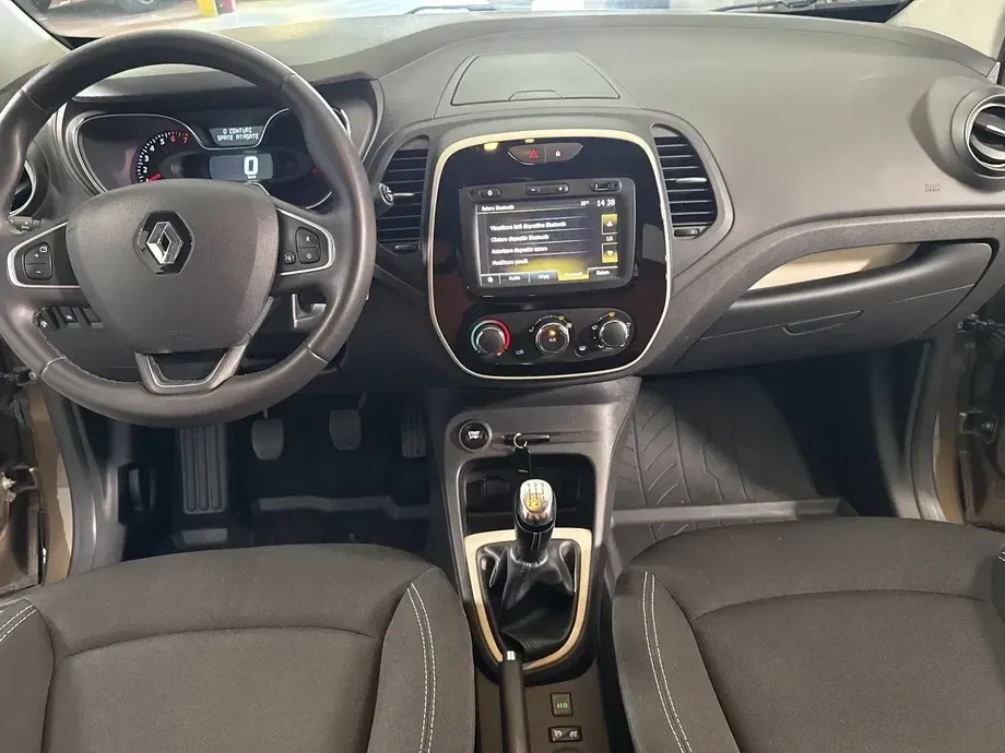 Renault Captur — imagine 9