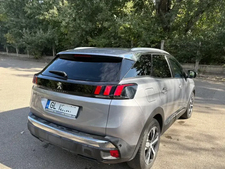 Peugeot 3008 II