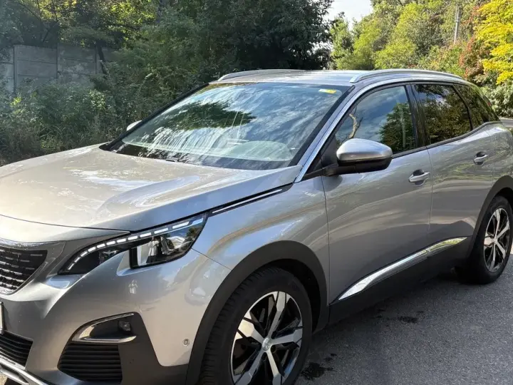 Peugeot 3008 II