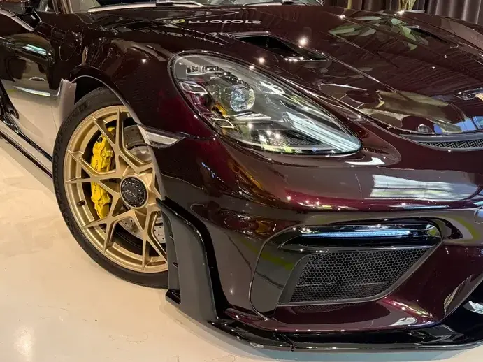Porsche Cayman 718 GT4 RS