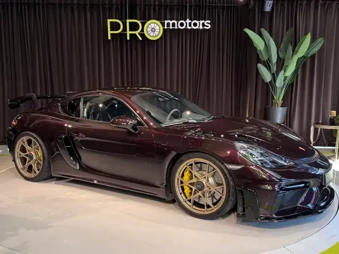 Porsche Cayman 718 GT4 RS