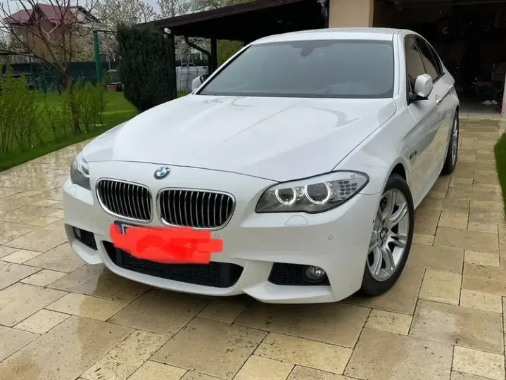 BMW Seria 5 F10/F11/F07 [2010 - 2017] 525d xDrive