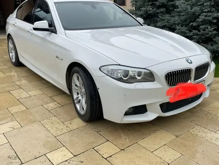 BMW Seria 5 F10/F11/F07 [2010 - 2017] 525d xDrive