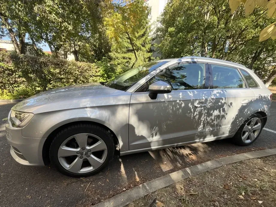 Audi A3 Sportback 8V — imagine 3
