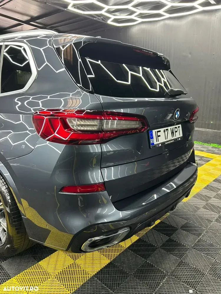 BMW X5 xDrive40i — imagine 3