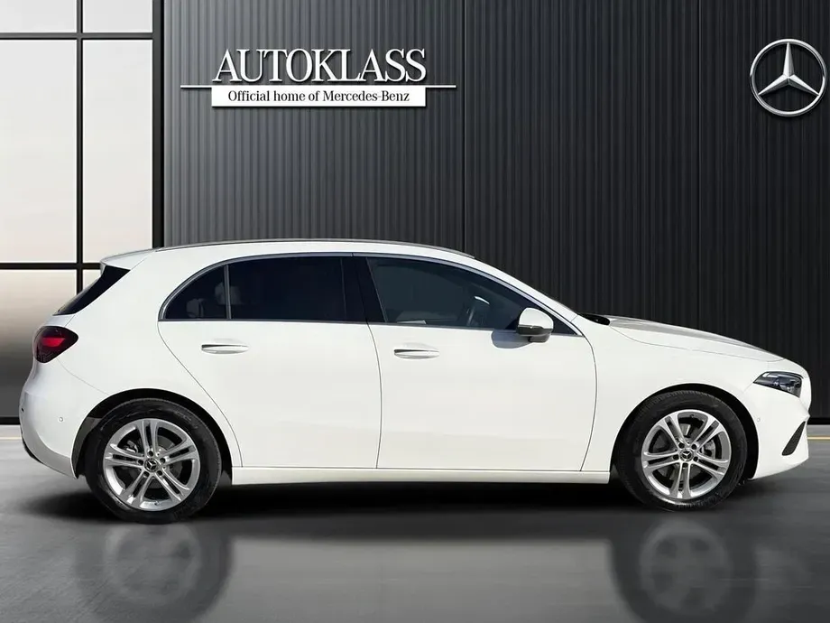 Mercedes-Benz A 200 MHEV 7G-DCT — imagine 7
