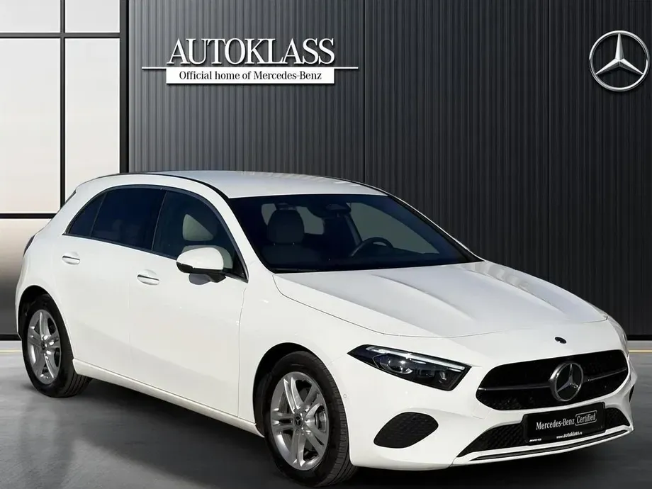 Mercedes-Benz A 200 MHEV 7G-DCT — imagine 8