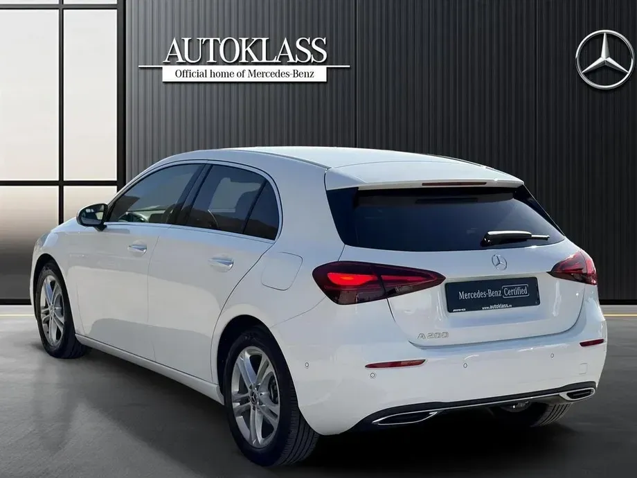 Mercedes-Benz A 200 MHEV 7G-DCT — imagine 4
