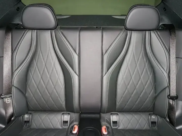 Mercedes-Benz CLE 300