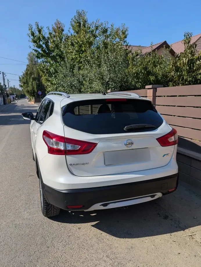 Nissan Qashqai II — imagine 2