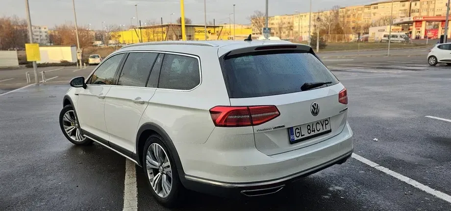 Volkswagen Passat Alltrack B8 — imagine 9