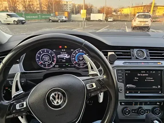 Volkswagen Passat Alltrack B8
