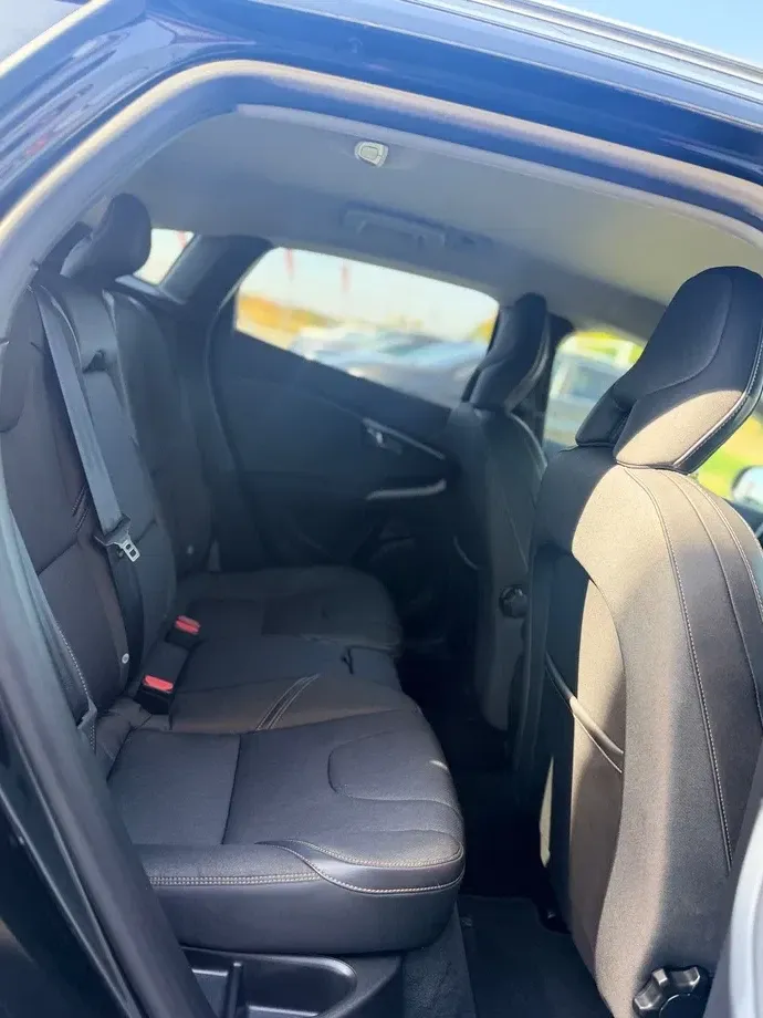 Volvo V40 II — imagine 8