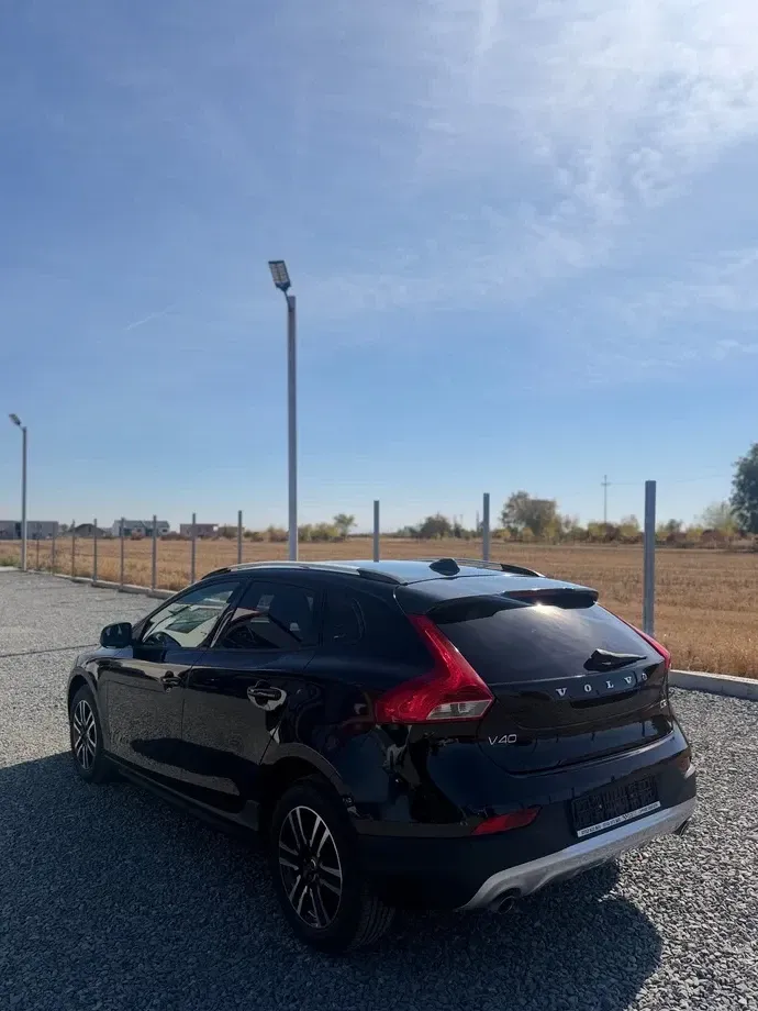 Volvo V40 II — imagine 4