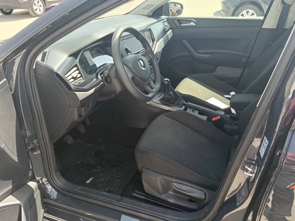 Volkswagen Polo VI 1.0 TSI OPF Comfortline — imagine 9